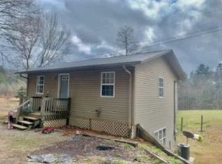 230 Catbird Rd, Marble, NC 28905
