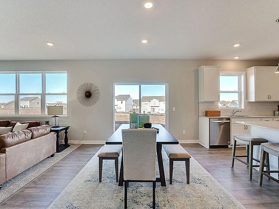 7th image of this home