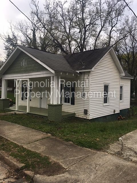 1st image of 543 Saxon Ave