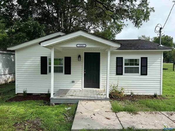 325 Section Line Rd, Gurley, AL 35748