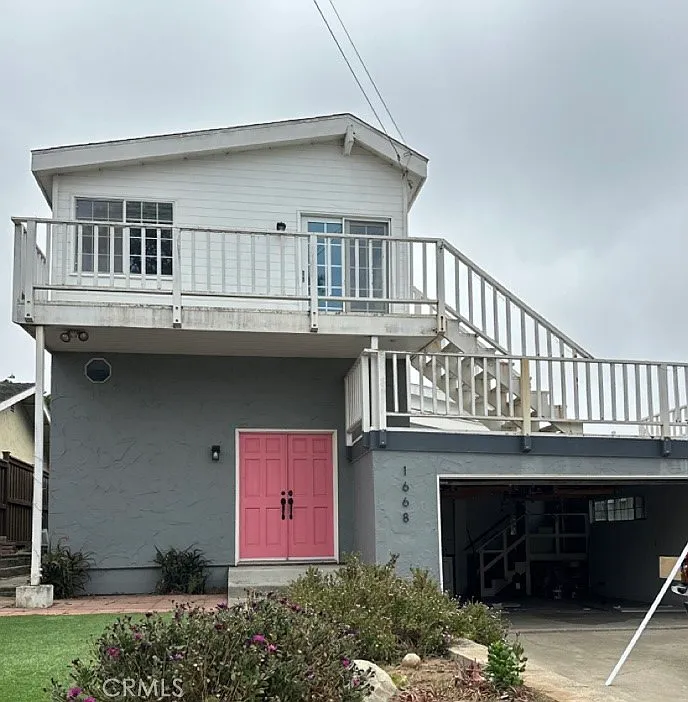 3 bed, 2078 sqft, $5,200 — Photo 1