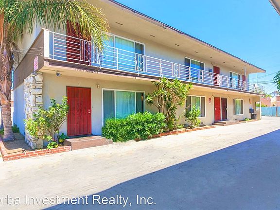 2nd image of 5832 Orange Ave APT 01