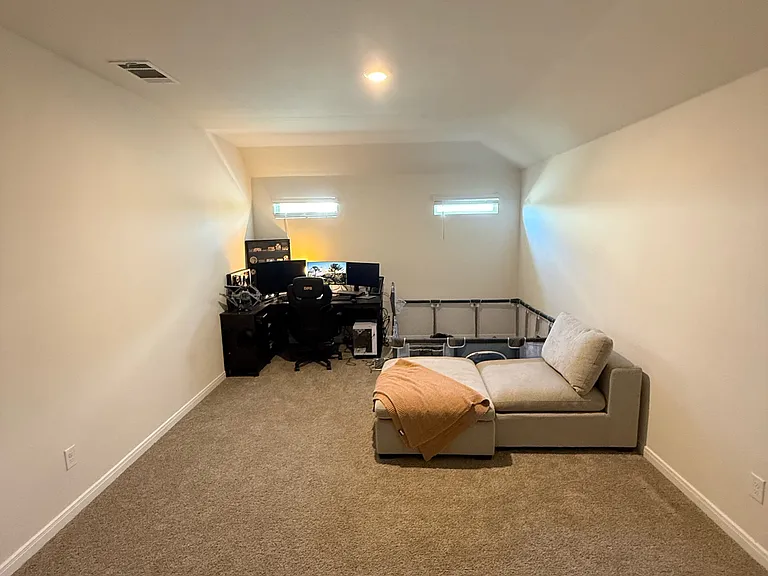 181 Hunters Way — Photo 18