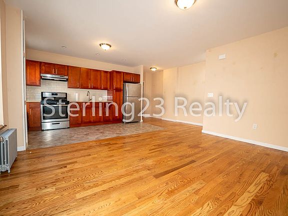 3rd image of 23-81 23rd St #F2