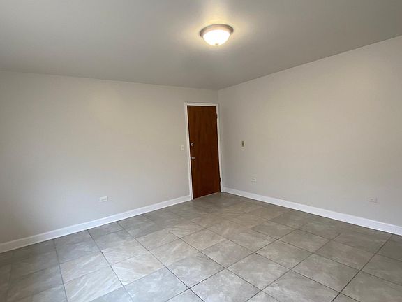 5th image of 6801 W Montrose Ave #Gn