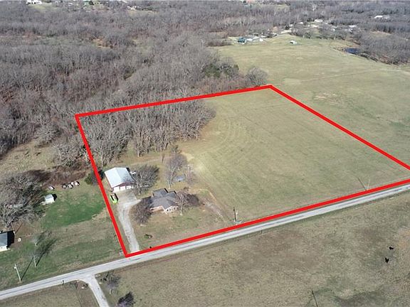 2nd image of 2250 S 363rd Rd