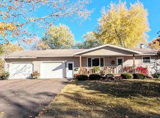 815 Garfield Ave, Viroqua, WI 54665