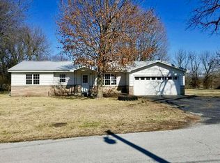 113 W Linn, Marionville, MO 65705