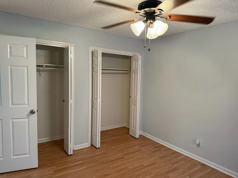 5131 Spring Forest Dr — Photo 18