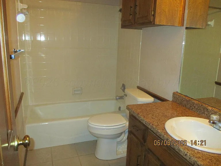 3417 Thornton Dr — Photo 12