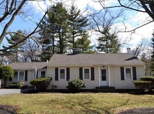 176 Groton Rd, North Chelmsford, MA 01863