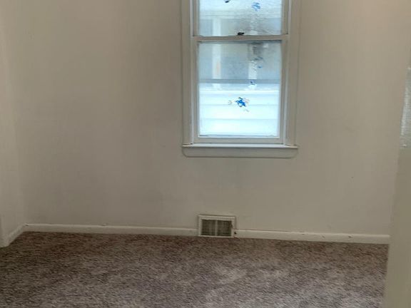 2nd image of 426 Davey St #1