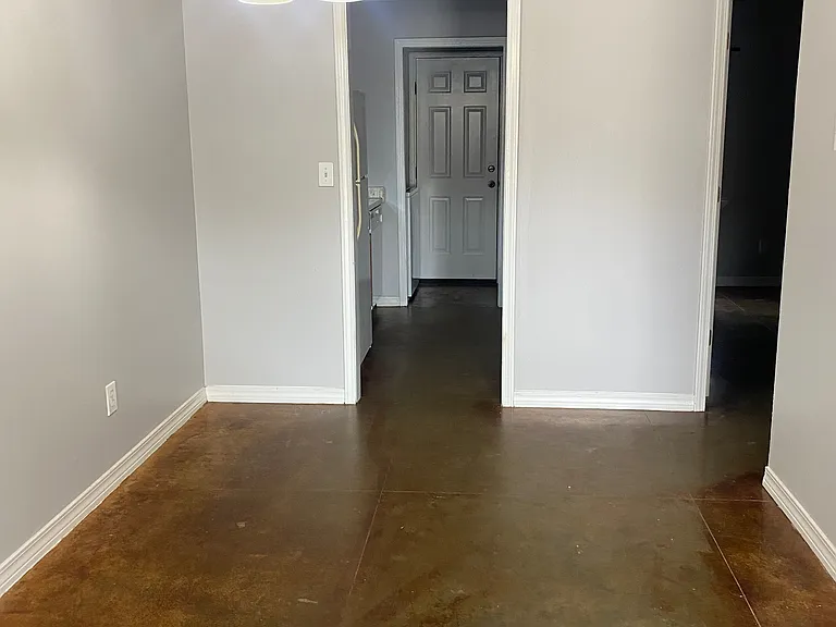 42 Winchester Rd — Photo 14