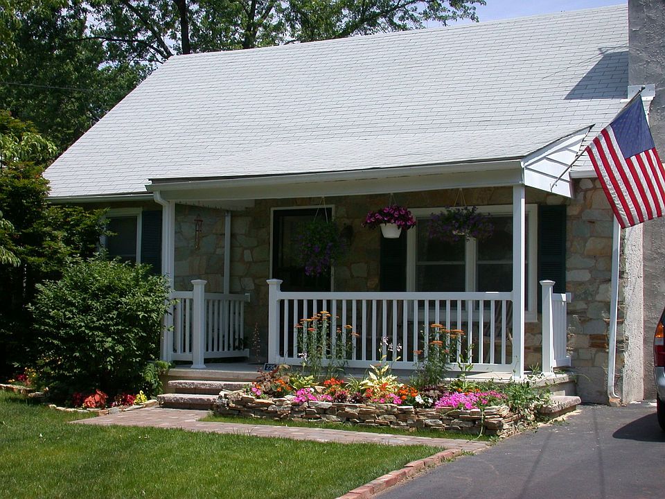 Charming Flower Bed