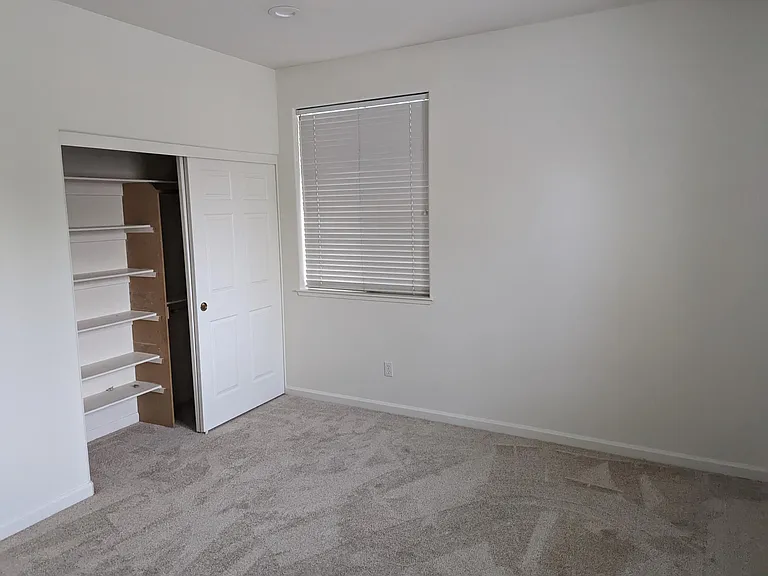 858 Romani Ct — Photo 13