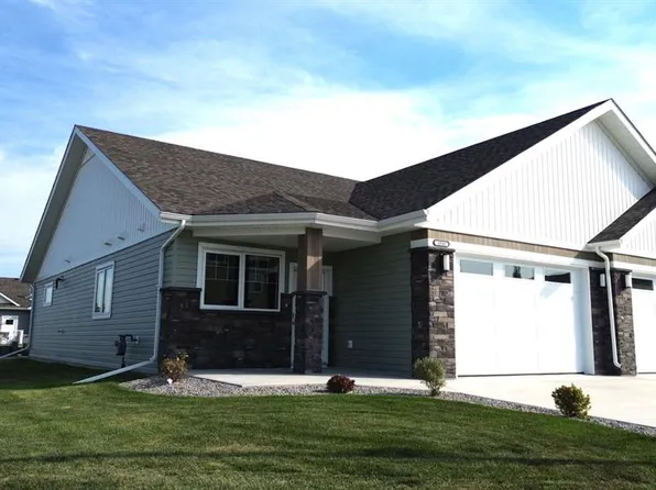 4940 S Beardsley Ave, Lacombe, AB T4L 0G4
