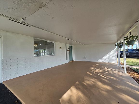 3rd image of 8571 NW 16th Street