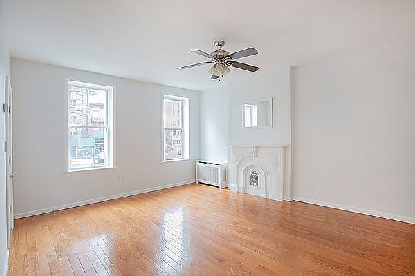 1st image of 562 4th Ave #1