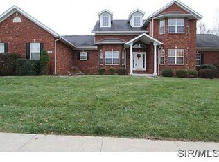 1522 William Ln, Swansea, IL 62226