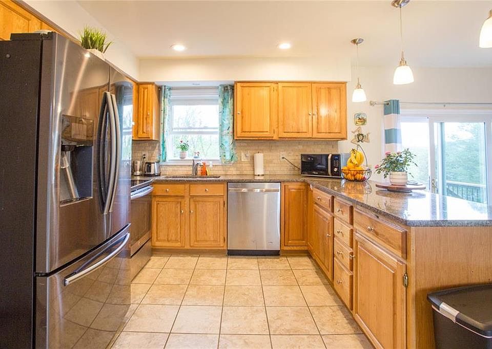 139 Virginia Dr, Nazareth, PA 18064 Zillow