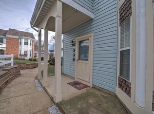 238 Tulip Ln, Freehold, NJ 07728