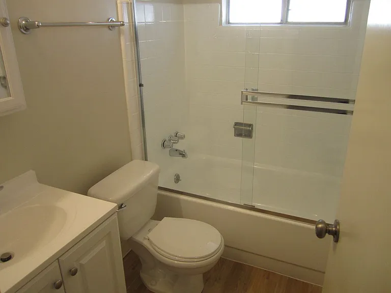 2220 Curtner Ave — Photo 9