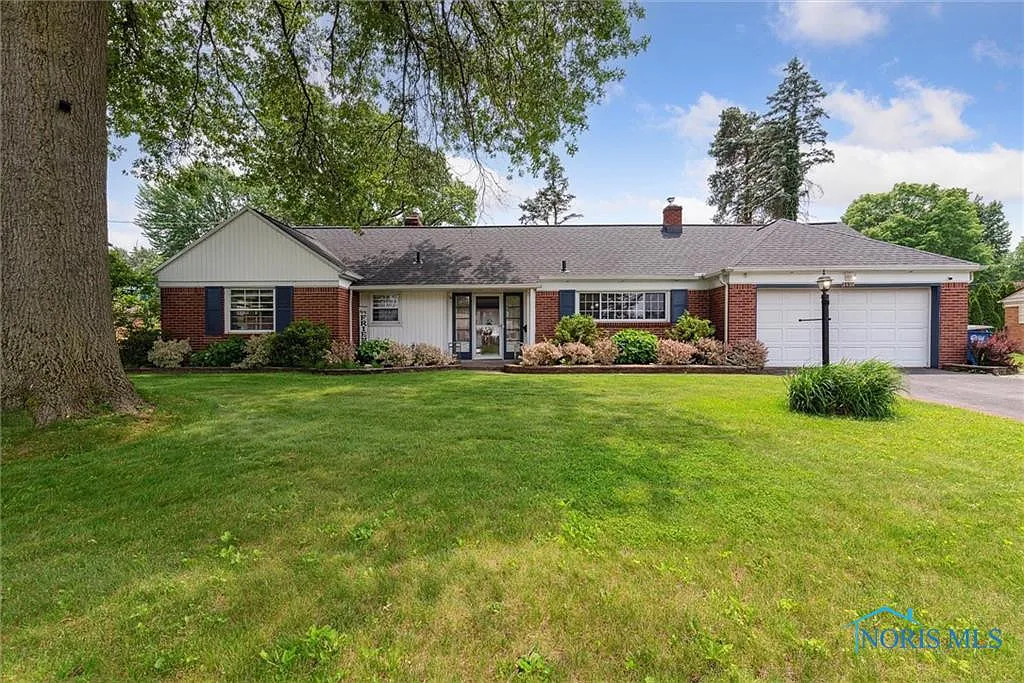 3419 Christie Blvd photo 1