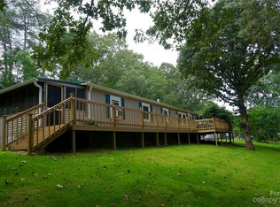 16 Hark Ridge Rd, Asheville, NC 28804