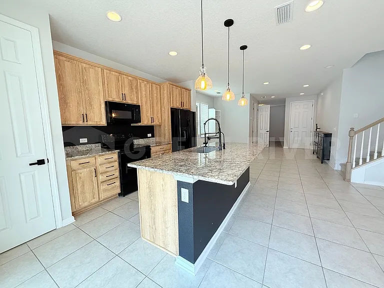 3374 Traceland Oak Ln — Photo 7