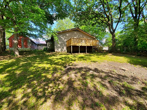 4th image of 106 Nelson Dr