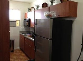 1050 NW 2nd St APT 11, Miami, FL 33128