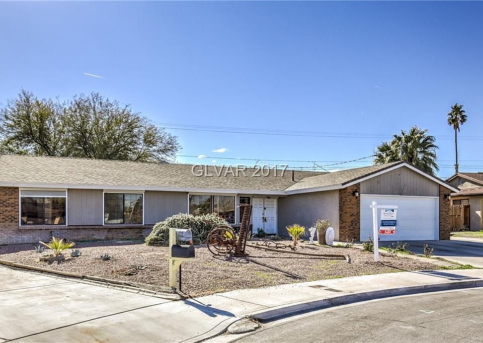 1st image of 701 Glen Abbey Cir