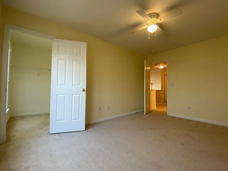 232 Hadley Commons Dr — Photo 20