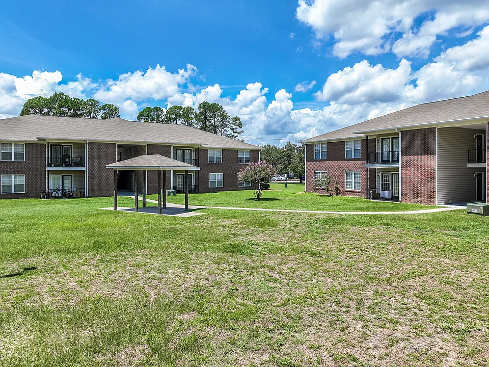 Wyndfall Apartments