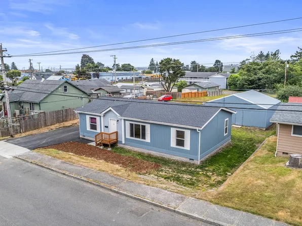 242 N Wasson St, Coos Bay, OR 97420