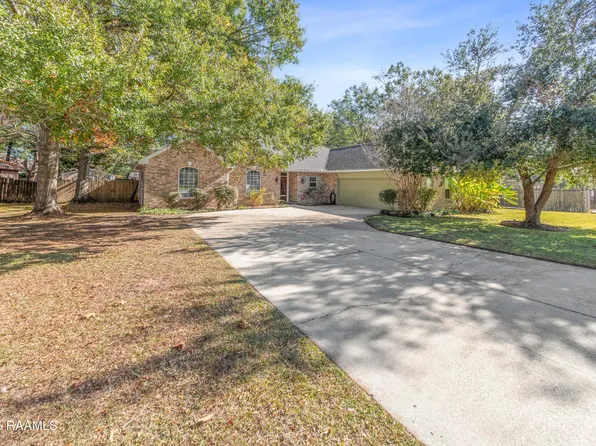 201 Kurzweg Dr, Lafayette, LA 70508