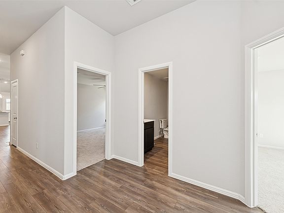 4th image of 1421 Avalon Ct