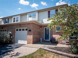 47 Olde Penn Dr, Easton, PA 18045