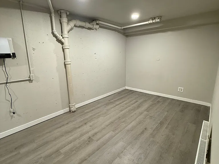 1 bed, 1.0 bath, $1,250 — Photo 14