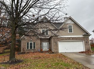 1036 Spanish Lake Dr, Avon, IN