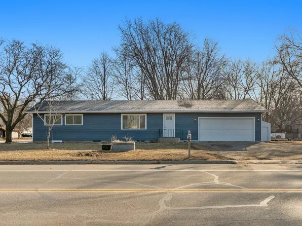 231 Excelsior Ave S, Annandale, MN 55302