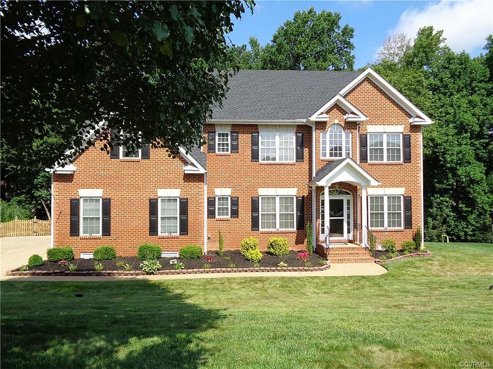 1st image of 14206 Woodleigh Dr