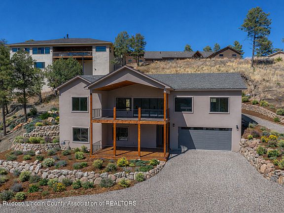 3rd image of 519 Mountain High Cir