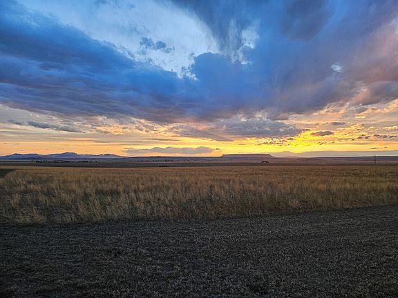 2nd image of Luebbe Rd