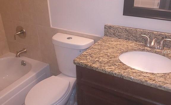 5th image of 163 Lakeside Cir