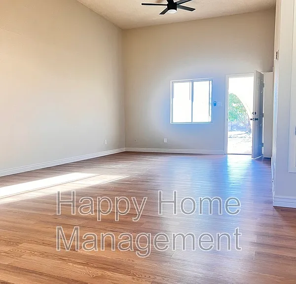 1355 Rio Rancho Dr SE #B — Photo 9