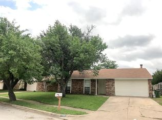 7120 Newcastle Pl, North Richland Hills, TX 76182