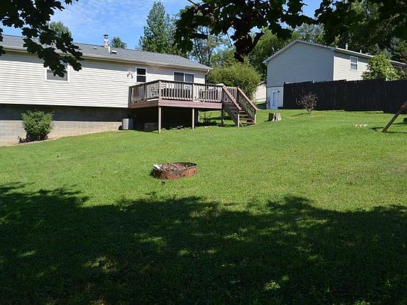 5th image of 81 Collinwood Pl
