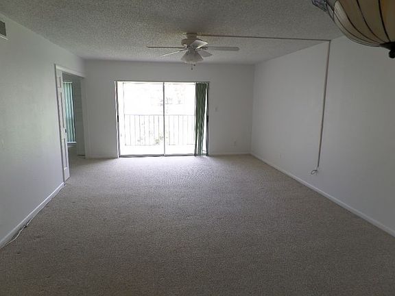 3rd image of 8703 Bardmoor Blvd APT 202