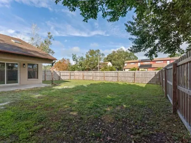 2747 Gray Fox Ln — Photo 1